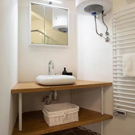 Sapica Apartment Solkan
